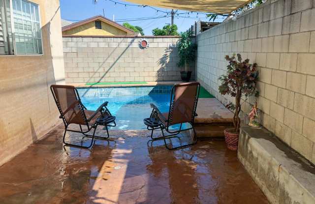 5 Bed 3 Bath House With Amazing Salt Water Pool! photos photos
