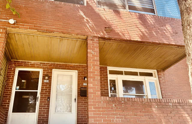 331-333 Sylvania Ave. - 333 Gallery 1