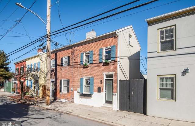125 S MATLACK Street Gallery 2
