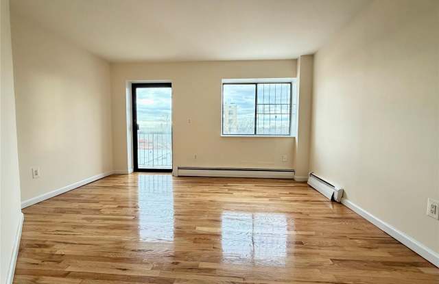 132-54 Pople Avenue unit: #3 photos photos 132-54 Pople Avenue unit: #3 photos photos