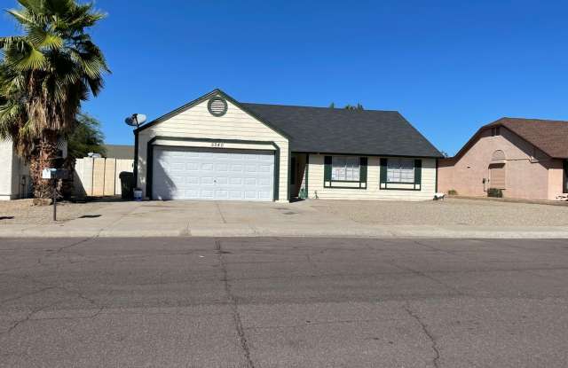 Charming 3 bed 2 bath single level home with RV Gate - 5540 West Shangri La Road, Glendale, AZ 85304