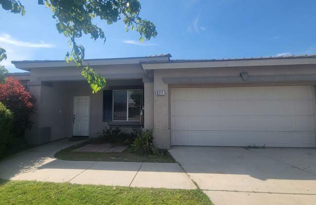 8211 Slider Dr., Bakersfield, CA 93313 photos photos