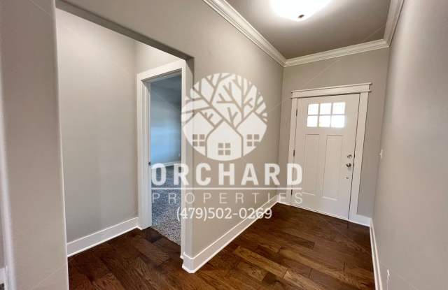 Single-Family Home- Stunning Briarwood Plan Gallery 4