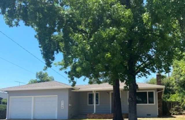 Nice Home with Huge Backyard! photos photos Nice Home with Huge Backyard! photos photos