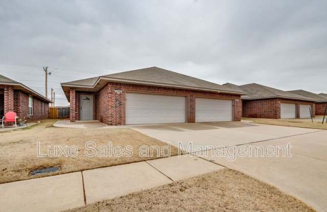 1308 Garden Gate Drive photos photos