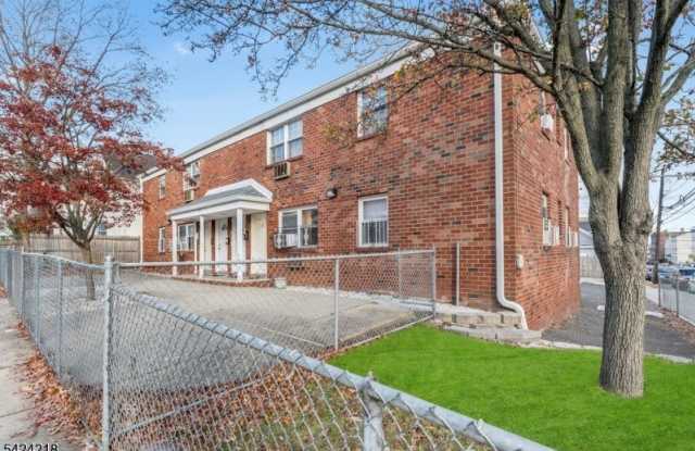 337 Madison Ave photos photos