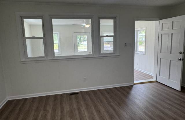 208 Regalwood Drive Gallery 3