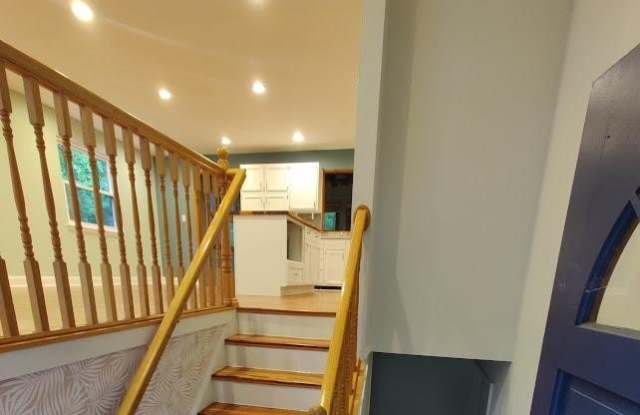 11570 EMBERS Court Gallery 4