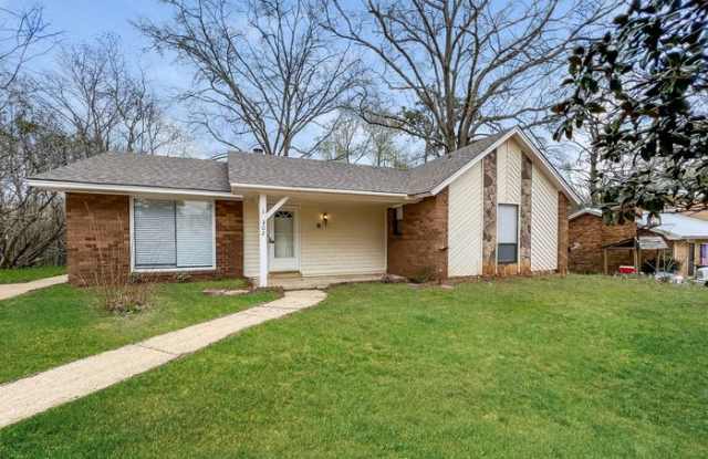 302 Gardenia Road photos photos