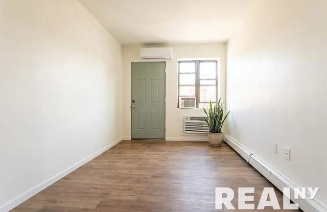 1658 Prospect Place Gallery 3