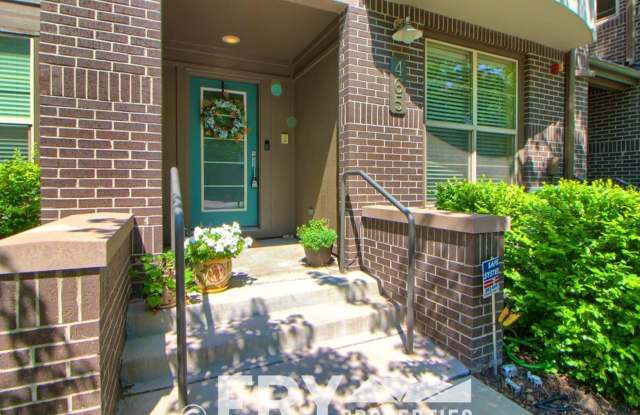Multi-Level Townhome in the Heart of Belmar photos photos