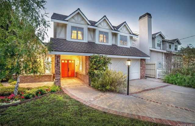 12807 Milbank Street - 1 photos photos