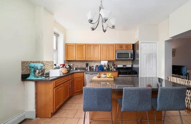 217 1ST ST - 217 1st Street, Jersey City, NJ 07302