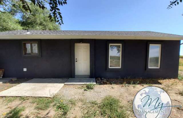396 N 300 W # 2 photos photos