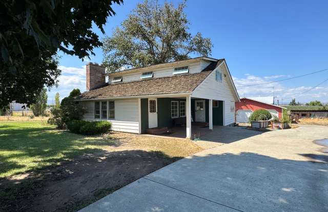West Valley 3 bedroom country home with 3 bay shop photos photos