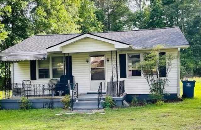 1121 Harbins Road photos photos