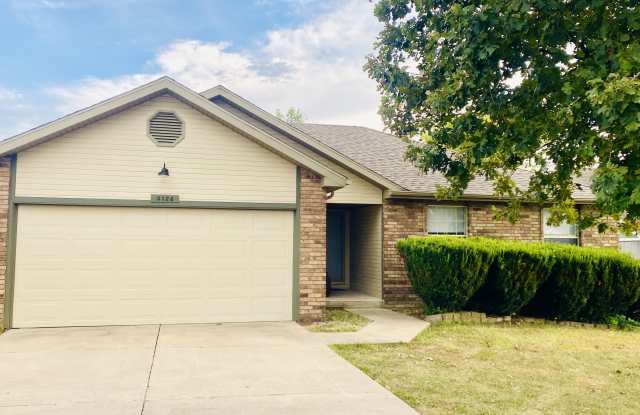3124 East Lark Street photos photos