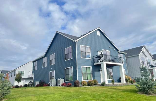 Hanley Loft Condo - 6430 North Atlas Road, Coeur d'Alene, ID 83815