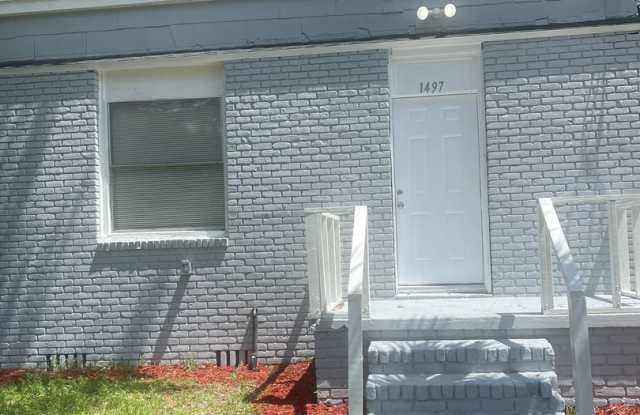 Fabulous 4 Bedroom 2 Bath! photos photos