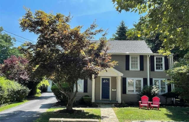 102 Woodbury Road photos photos