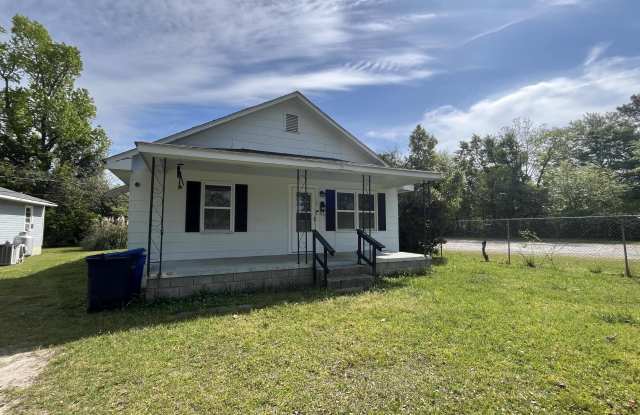 206 Richlands Avenue - 206 Richlands Avenue, Jacksonville, NC 28540