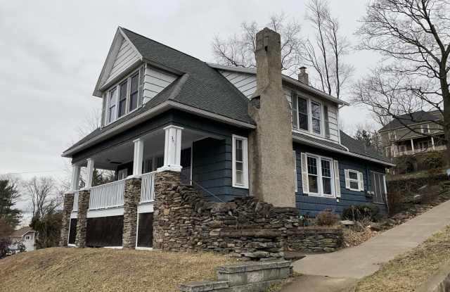 201 Stone Avenue Gallery 2