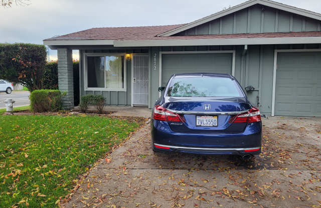 2872 Cochise Court - 2872 Cochise Court, Rancho Cordova, CA 95670