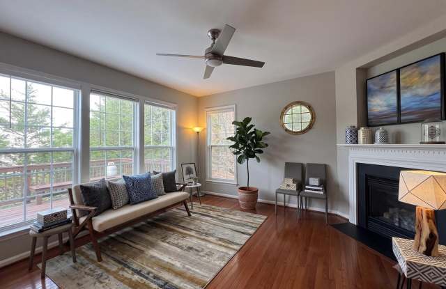 5609 FAIRCLOTH Court Gallery 3