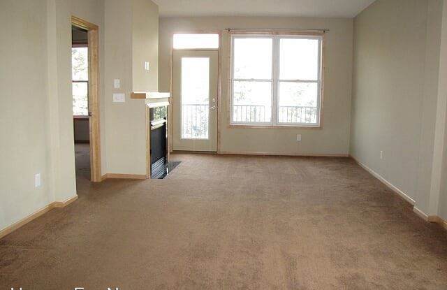 10735 Falling Water Lane Unit A Gallery 4