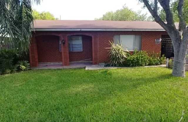 1421 West Madison Avenue photos photos