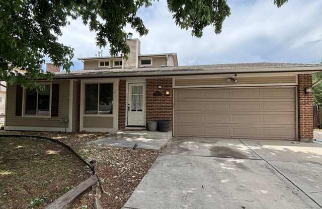 Single Family Updated 3 Bed 2 Bath - MileStone Real Estate Services photos photos