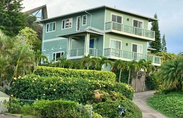 Luxurious 3 Bedroom / 2.5 Bathroom for Rent in Kula Kai! photos photos Luxurious 3 Bedroom / 2.5 Bathroom for Rent in Kula Kai! photos photos
