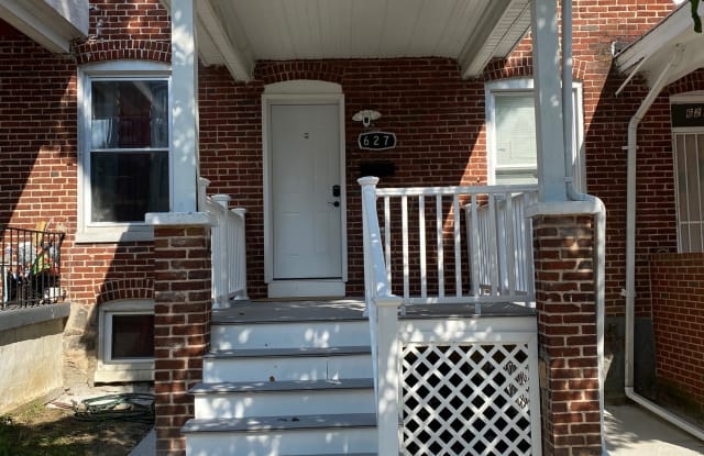 627 Denison Street - 4 AVAILABLE $850 W/BATH photos photos