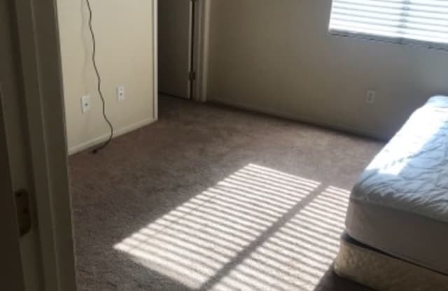 6455 saddle up ave - 6455 Saddle up Avenue, Whitney, NV 89011