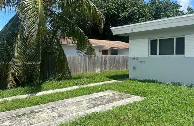 6801 NW 2nd Ct photos photos