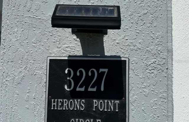 3227 HERONS POINT Circle Gallery 4