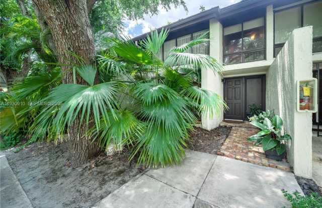 19212 NE 25th Ave photos photos