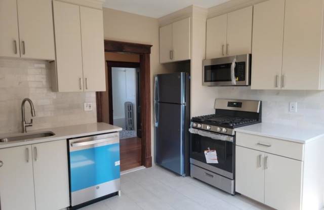 53 Adamson St. photos photos