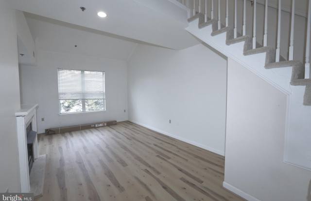1641 INTERNATIONAL Drive Gallery 3