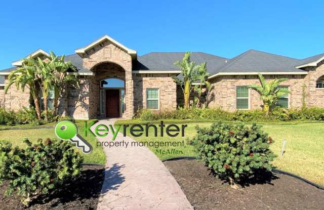 Beautiful 4 Bedroom- 3.5 Bathroom Home in Alamo, TX photos photos