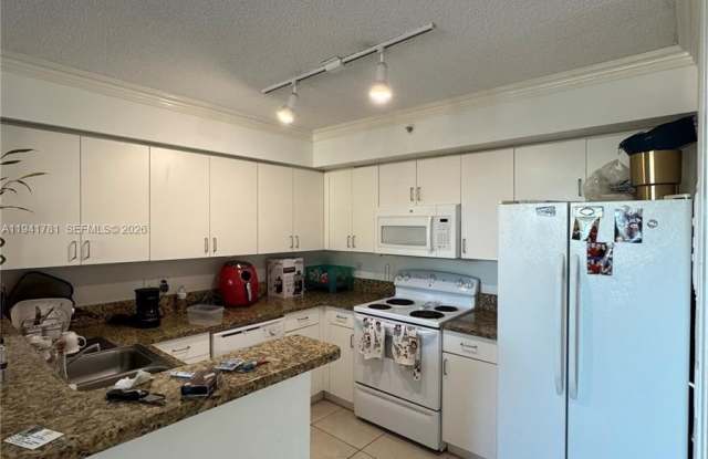 4840 N State Road 7 photos photos