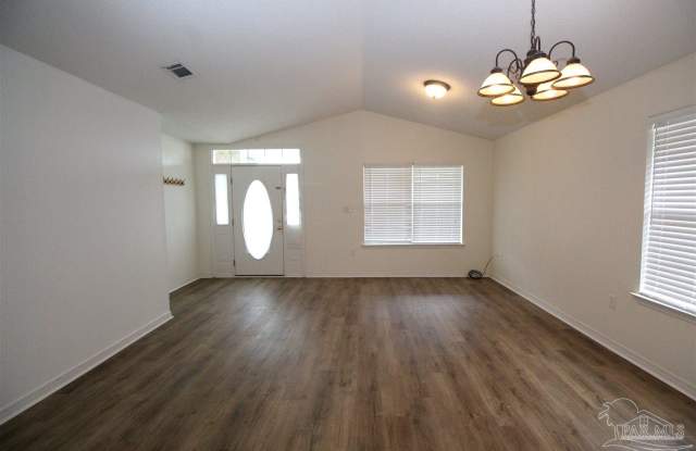 3044 Illinois Pl Gallery 2
