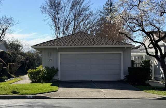 Gorgeous 2BD/2BA, Single-Story TH in Crow Canyon Country Club, Danville- Available NOW! photos photos