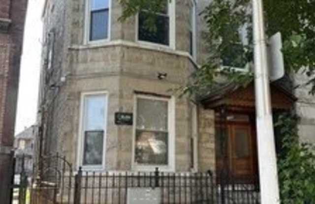 2224 S Sacramento Avenue photos photos