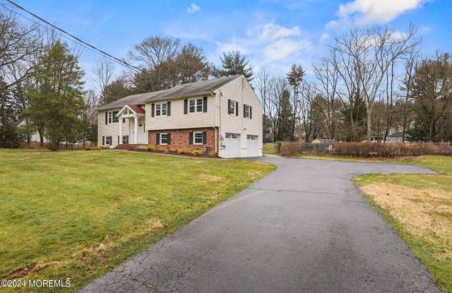 2 Sweet Briar Lane Gallery 2