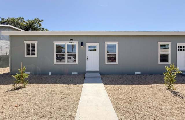~ AVAILABLE NOW ~ DUPLEX (LEFT) photos photos ~ AVAILABLE NOW ~ DUPLEX (LEFT) photos photos