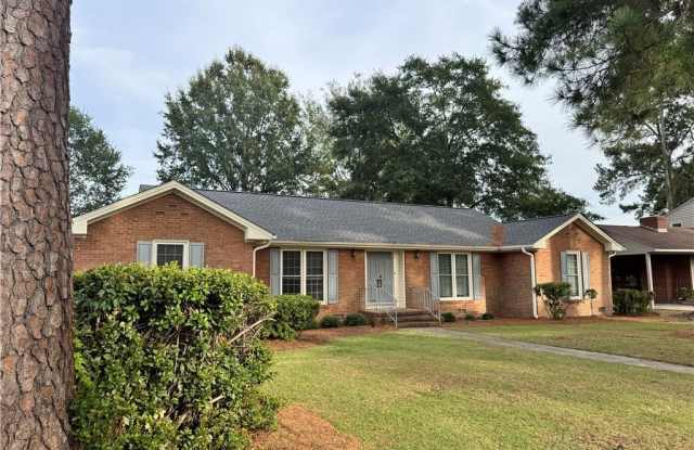 3545 Rosewood Drive Gallery 1