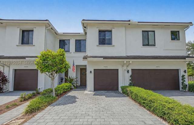 10892 SW 235th Ln Gallery 2
