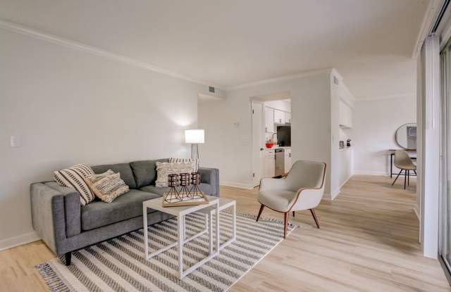 Captiva Club Apartments Gallery 3