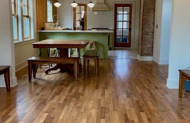 412 Ila  ST photos photos